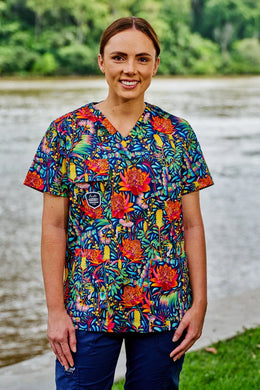 Wattle It Bee Unisex Scrub Top